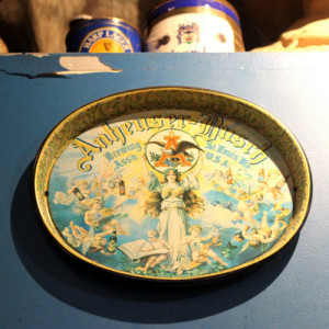 vintage beer tray at Blueberry Hill